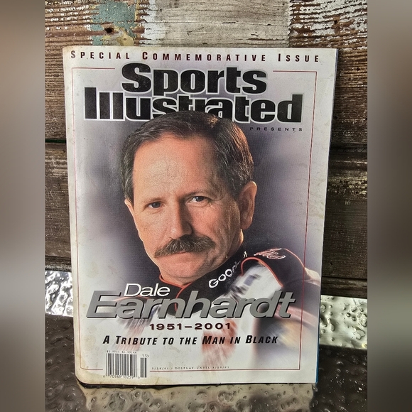 😃Sports Illustrated Dale Earnhardt Commemorative Issue, Like New Condition - Picture 1 of 4